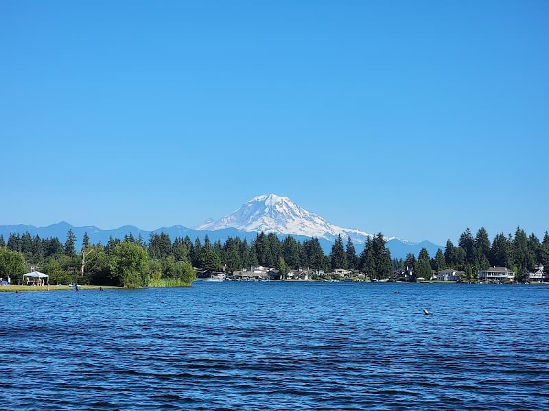 Lake Tapps image 3