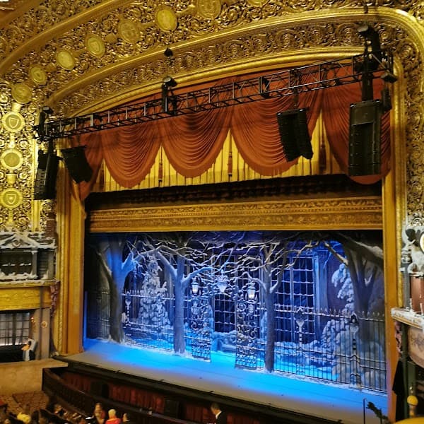 Theatre Washington image 3