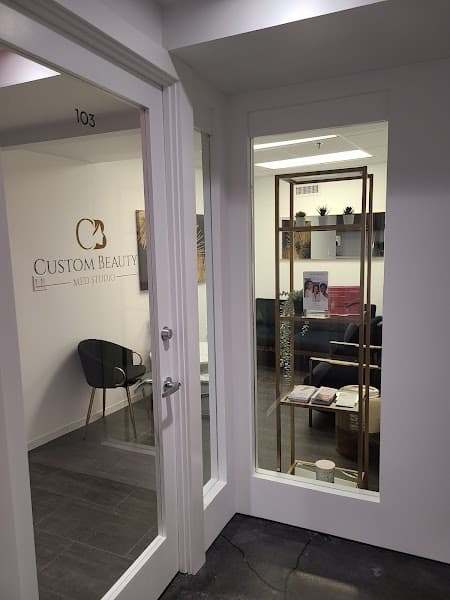 Custom Beauty Med Studio image 3