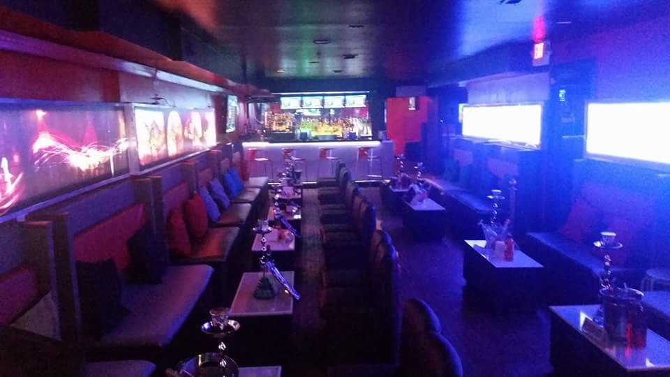 Glow Lounge DC image 1