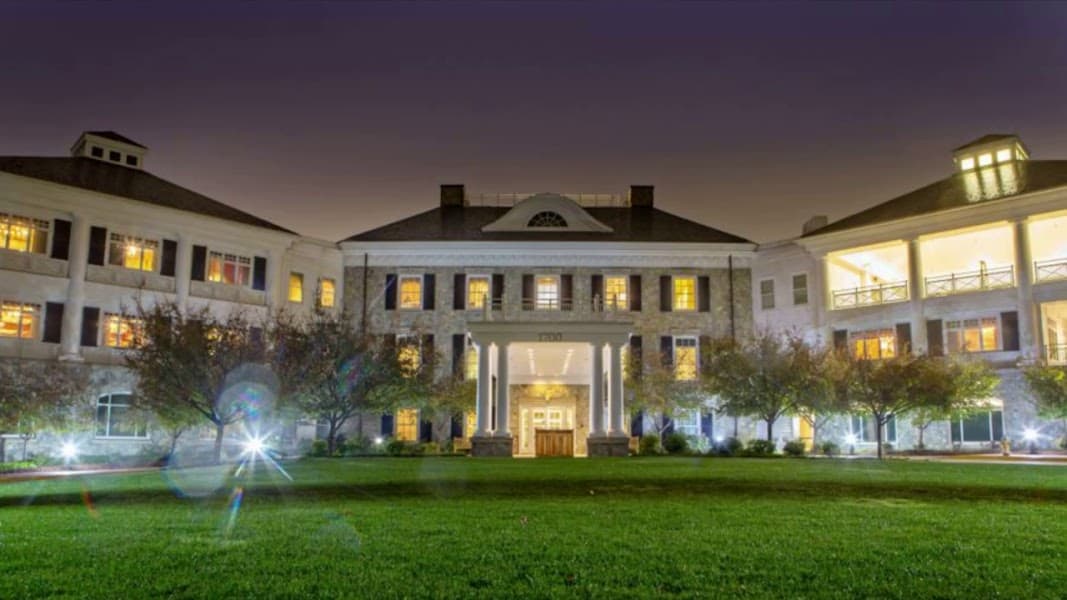 Army Navy Country Club image 2