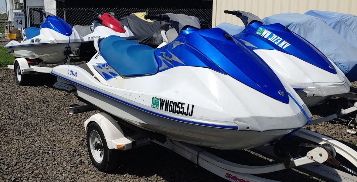 Affordable Jet Ski and Boat Rental image 2