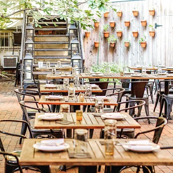 Iron Gate Restaurant image 3