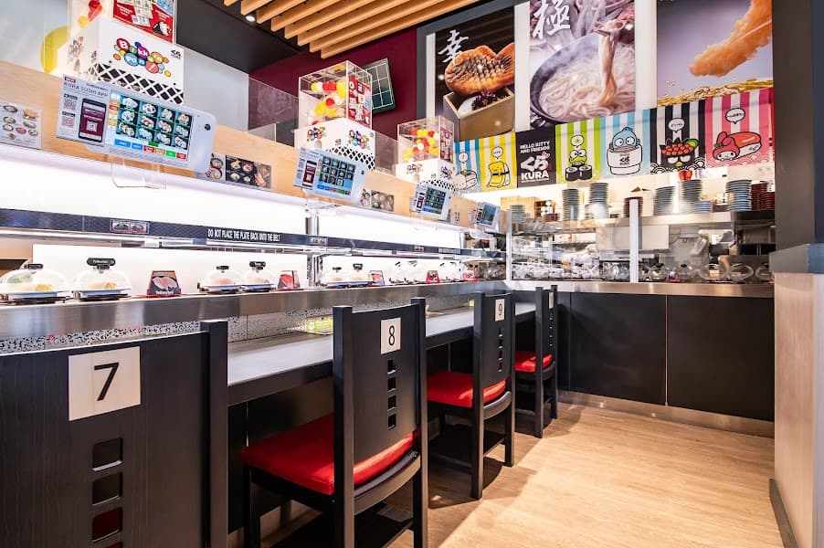 Kura Revolving Sushi Bar image 3