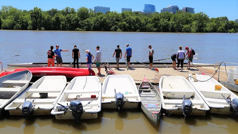 Boating In DC at Thompson Boat Center - Water Sports