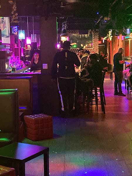 Allure Bar & Lounge - Hip Hop Lounges