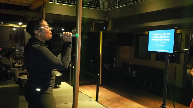 LYVE@U - Hip Hop Lounges