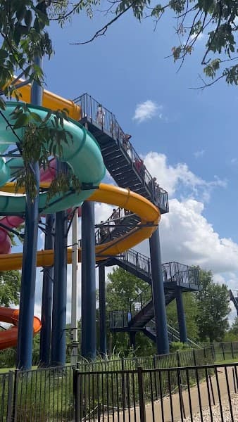 Great Waves Waterpark image 2