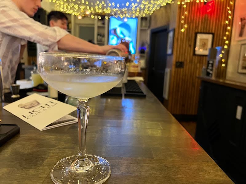 Licht Cafe - Best Gay Bar