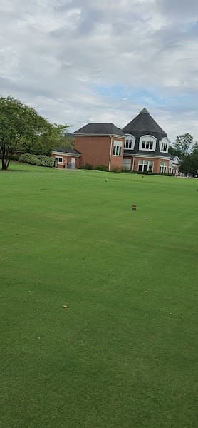 Mount Vernon Country Club image 2