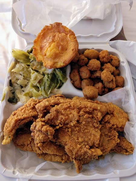 Henry's Soul Cafe - Southern Cuisine