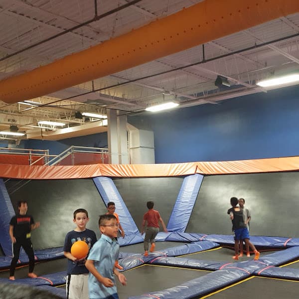 Sky Zone Trampoline Park - Trampoline Parks