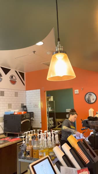 Bourbon Coffee - Best Coffee Shops To Study