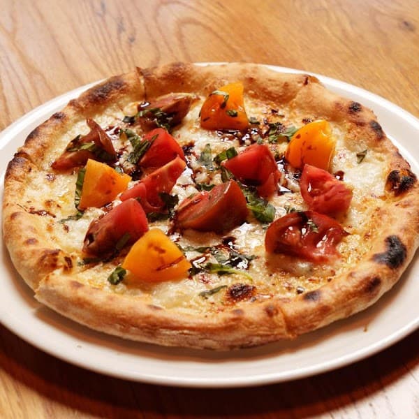 Ella's Wood Fired Kitchen image 3