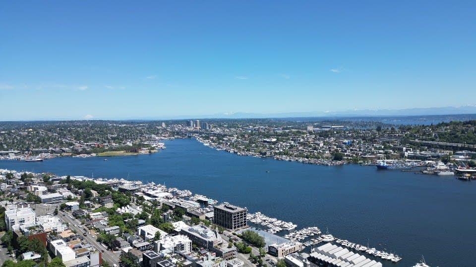 Lake Union image 4