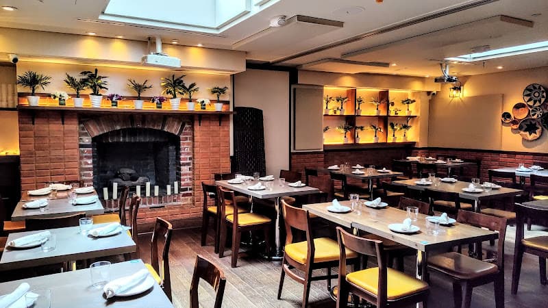 Pisco y Nazca Ceviche Gastrobar - Best Ambiance Restaurants