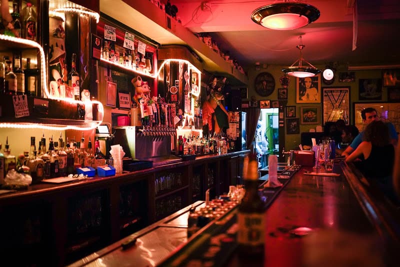 The Dew Drop Inn - Best Dive Bar